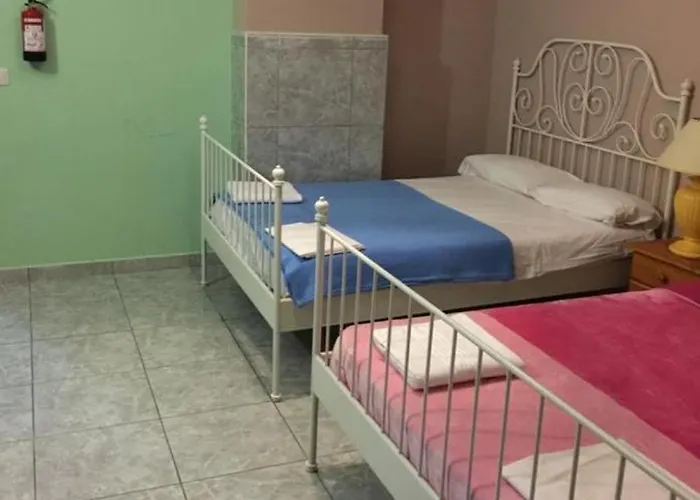 Хостел Juvenil