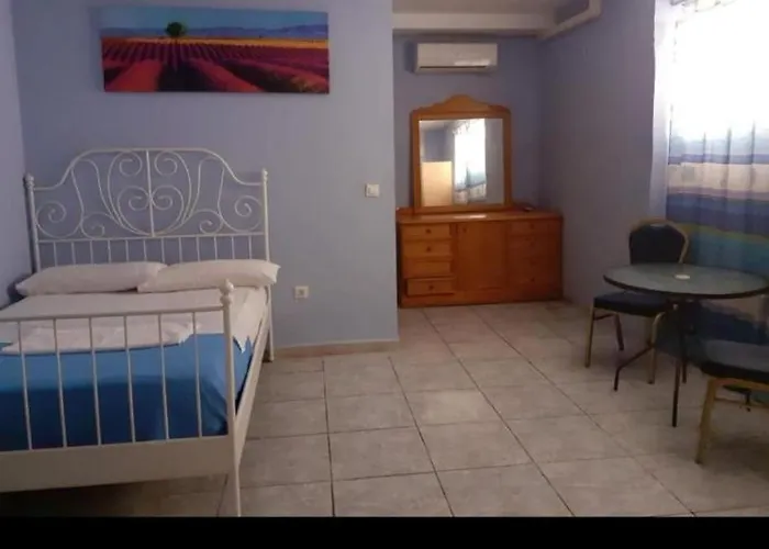 Хостел Juvenil